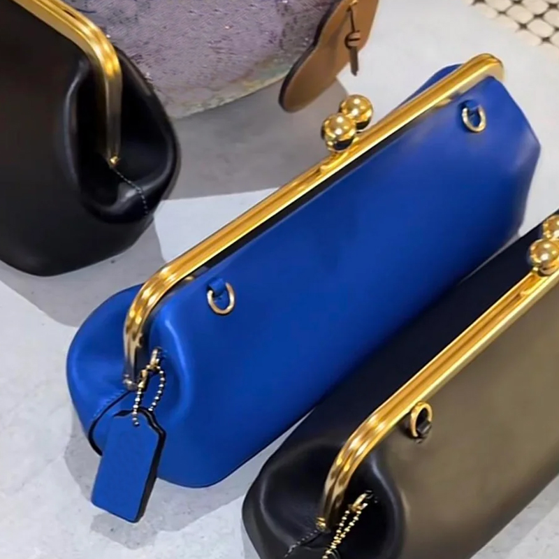 Luxury Bags Outlet - Kisslock Frame Bags 30cm For Women