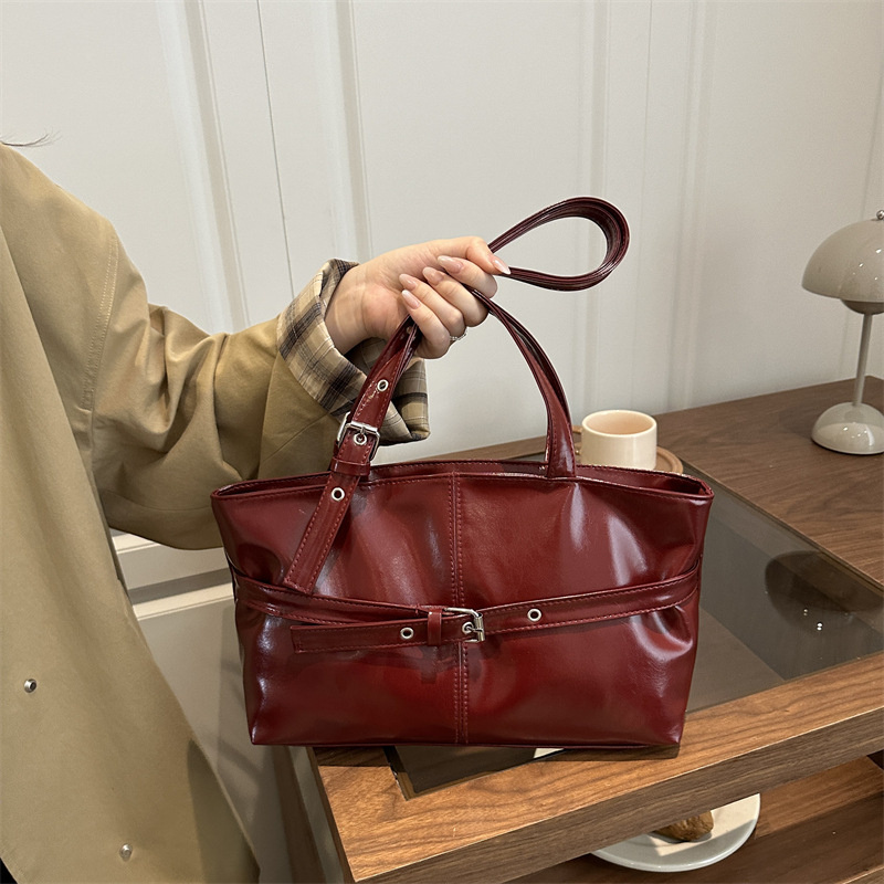 Luxury Wine Red Underarm Bag f - Luxury Bags Vip 评论和价格
