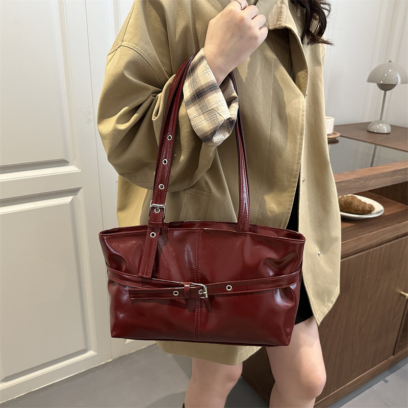 Luxury Wine Red Underarm Bag f - Luxury Bags Vip 评论和价格