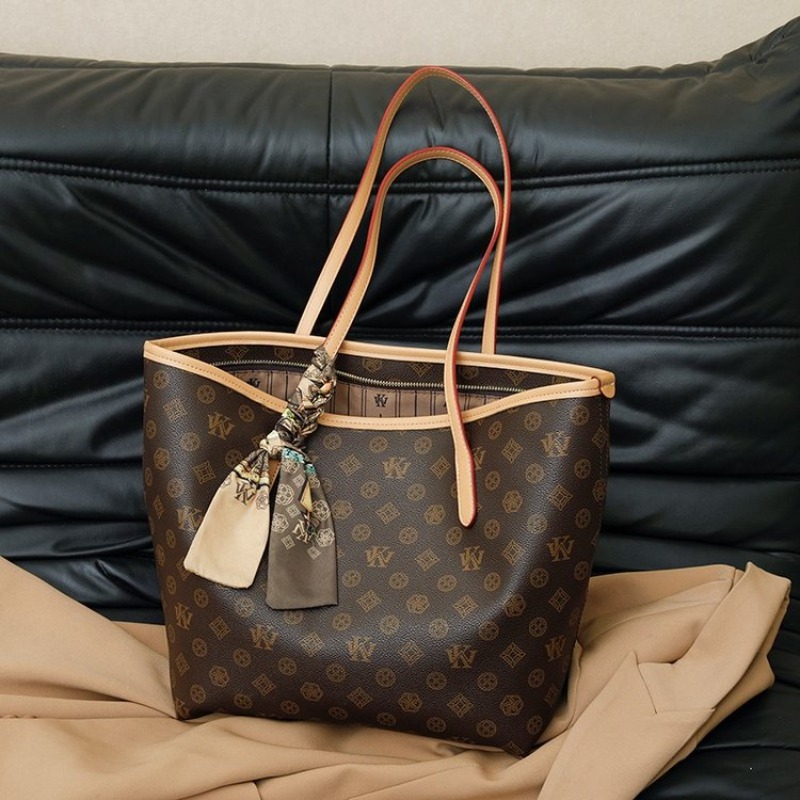 Stylish Designer Party Diaper  - Luxury Bags Lv 评论和价格